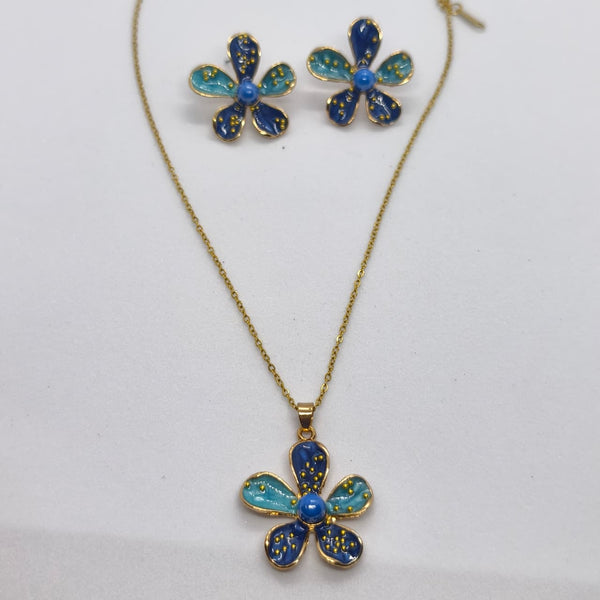 BlueBliss Floral Pendant Set