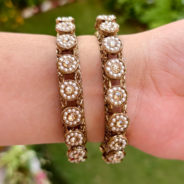 Regal Pearl & Single stone Kundan Bangles - 2.4 Size