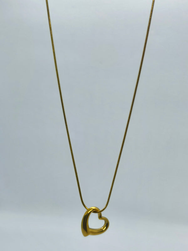 Eternal Love Anti-Tarnish Heart Pendant Chain