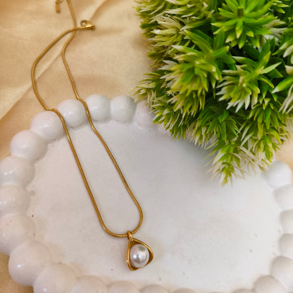 Golden Pearl Charm Necklace
