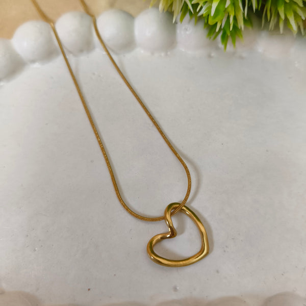 Golden Heartbeat Anti-Tarnish Pendant Necklace