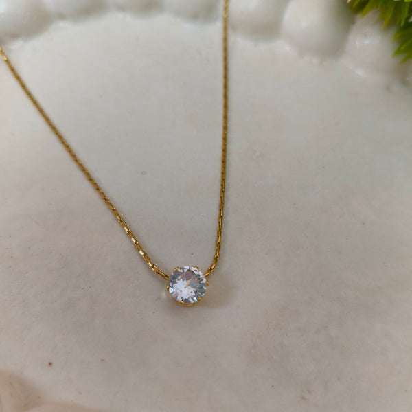 Radiance Solitaire Minimal Pendant Chain