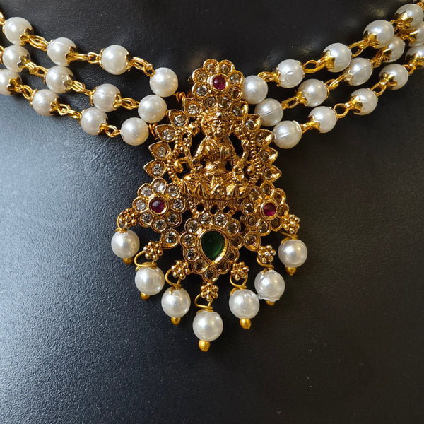 Royal Radiance Pearl Choker