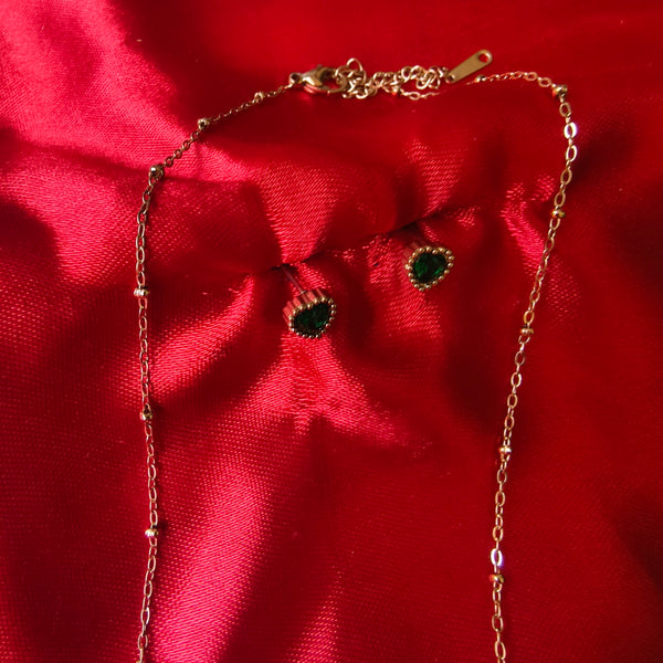 Emerald Hearts Anti-Tarnish Layered Pendant Chain Set
