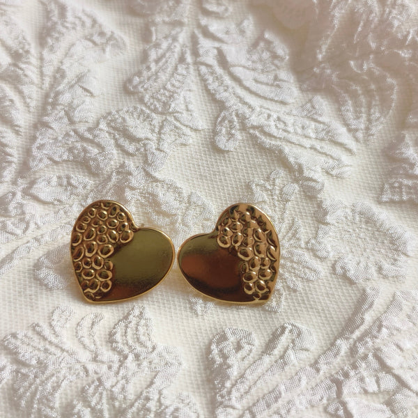 Golden Heart Aura Anti-Tarnish Earrings