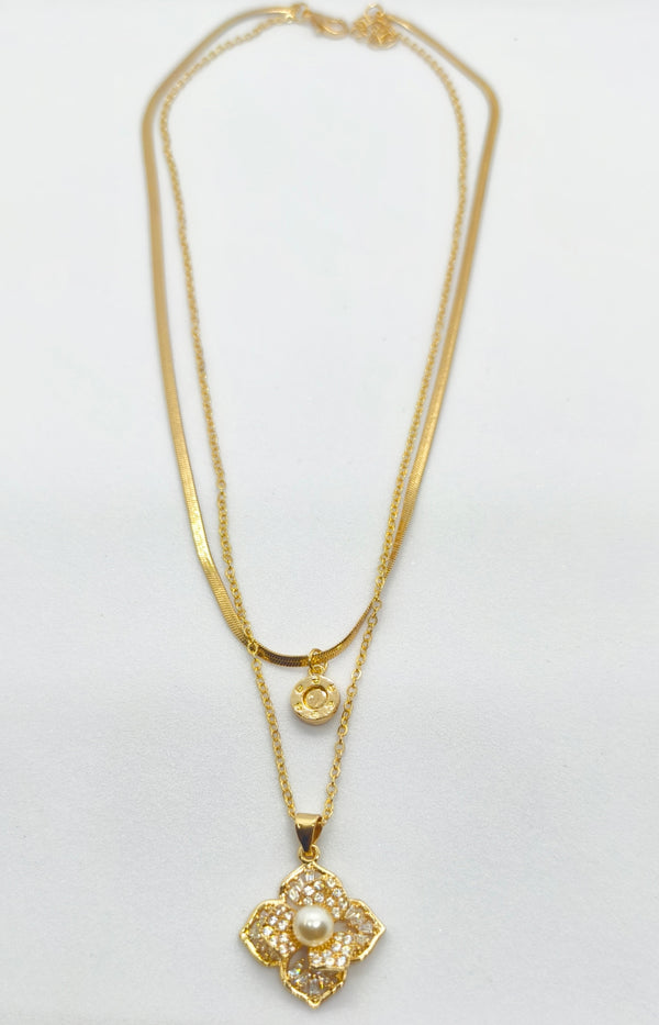 Pearl Bloom Dual Layered Anti-Tarnish Pendant Chain