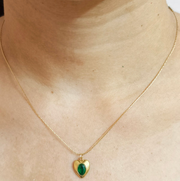 Emerald Glow Heart Pendant Necklace