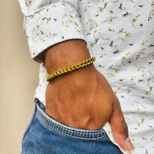Royal Link Gold Men’s Bracelet