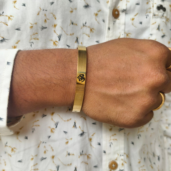 Divine Om Gold-Tone Men's Kada