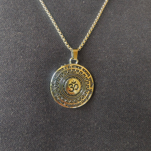 Sacred Om Mandala Anti-Tarnish Men’s Silver Chain Pendant