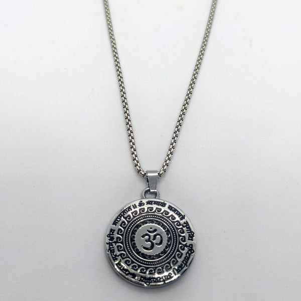 Sacred Om Mandala Anti-Tarnish Men’s Silver Chain Pendant