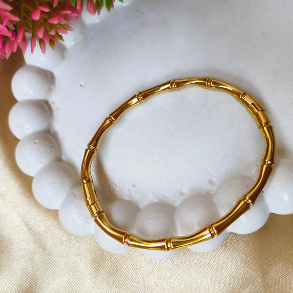 Bamboo Glow Gold Bangle