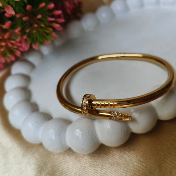 Bold Nail Head Bracelet(Baby Size)