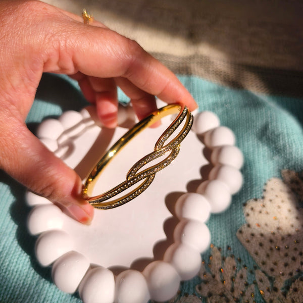 Radiant Loop CZ-Studded Bracelet