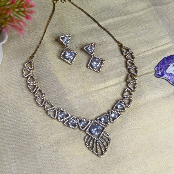 Emerald Aura American Diamond Necklace Set