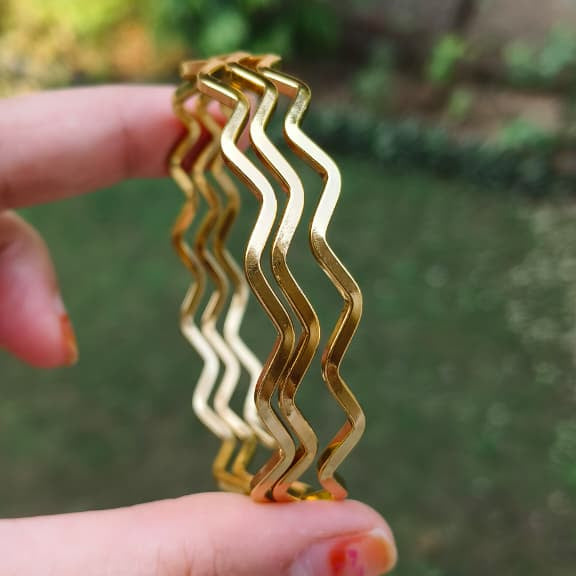 Wave Luxe Anti-Tarnish Bangle Set of 3