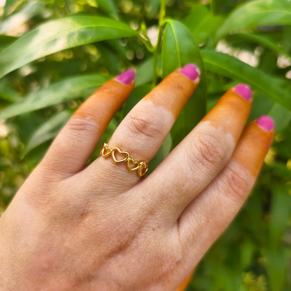 Golden Hearts Anti-Tarnish Love Ring