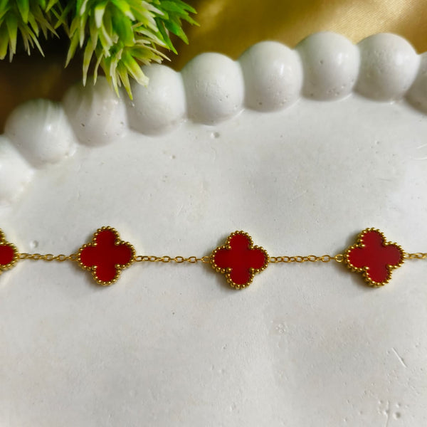 CrimsonLuck Clover Bracelet